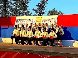 Духовна радост и молитвено јединство мештана Карановца у Храму Светог пророка Илије током прославе Илиндана